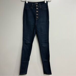 Fashion nova, high rise skinny jeans, size 5 (26)